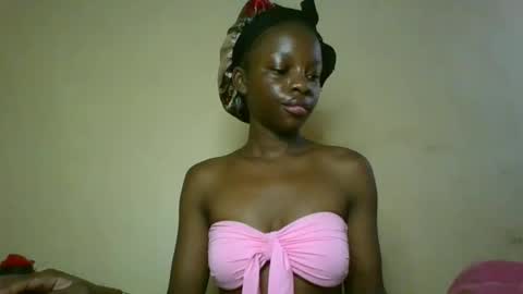 cutty_teshy online show from February 12, 6:08 am