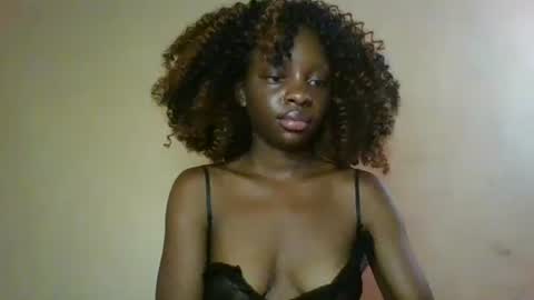 cutty_teshy online show from March 1, 9:18 am