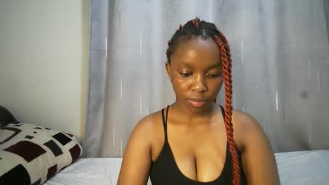 cutypookie online show from October 25, 7:16 am