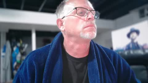 cuuminpussy online show from May 30, 5:26 am