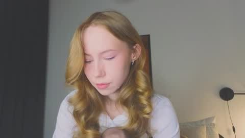 Snapshot of cuute_angell chatting on May 27, 5:32 pm Virginia See you on Sunday online show from May 27, 5:32 pm