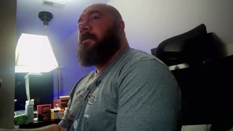 Bubba Bull online show from October 23, 3:39 am