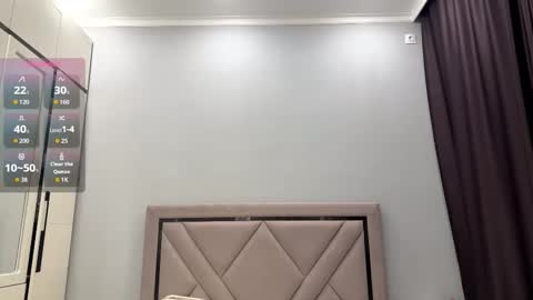 Snapshot of cwenecollins chatting on March 15, 7:36 am Akemi online show from March 15, 7:36 am