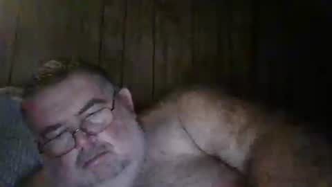 Snapshot of cwill27837 chatting on December 19, 4:13 am cwill27837 online show from December 19, 4:13 am