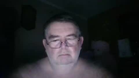 Snapshot of cwill27837 chatting on January 27, 3:37 am cwill27837 online show from January 27, 3:37 am