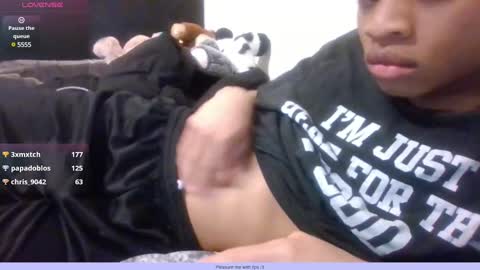 Snapshot of cxbyytheswitch chatting on February 3, 4:25 am Cxbyy online show from February 3, 4:25 am