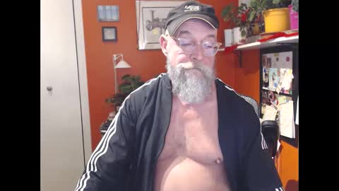 cxcdn online show from March 6, 6:41 am