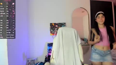 Liz online show from November 25, 8:20 pm