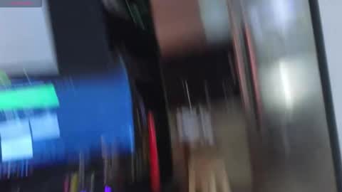 Lu online show from December 14, 1:16 pm