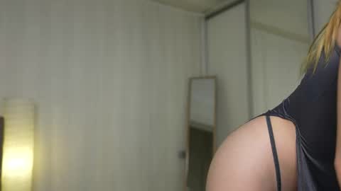 EMILY online show from September 22, 5:15 pm