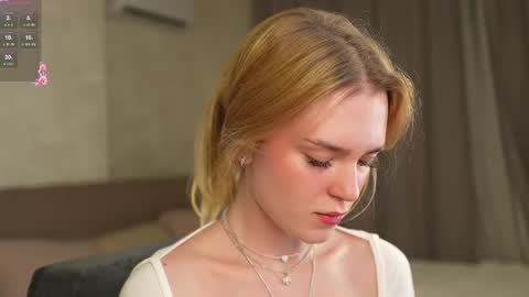 EMILY online show from November 17, 4:35 pm