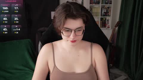 Helen Blossom online show from December 21, 7:27 pm