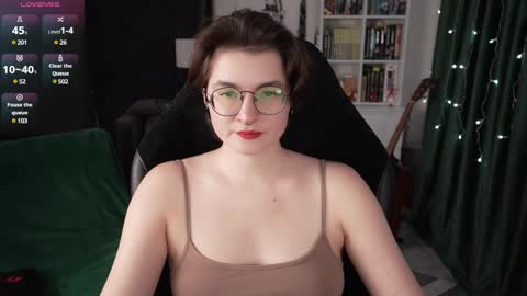 Helen Blossom online show from January 5, 6:56 pm