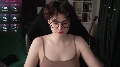 Helen Blossom online show from October 1, 8:26 pm