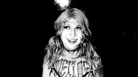 Snapshot of cybertrouble_ chatting on July 2, 2:33 am Nikki online show from July 2, 2:33 am