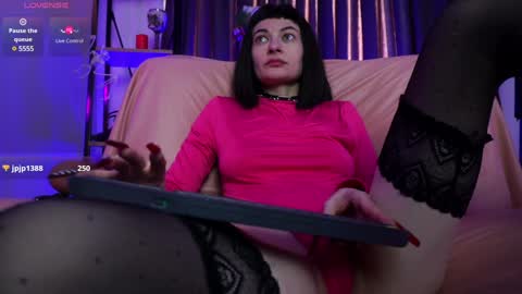 Lily Goddess online show from December 12, 8:47 am