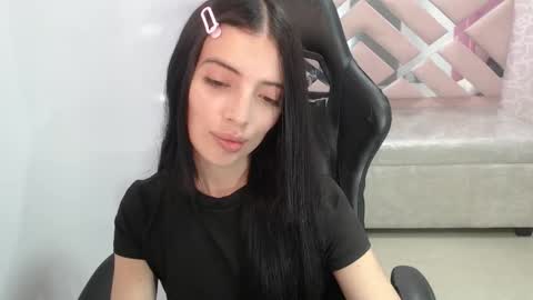 CINTIA ARAUJO online show from November 9, 11:52 am