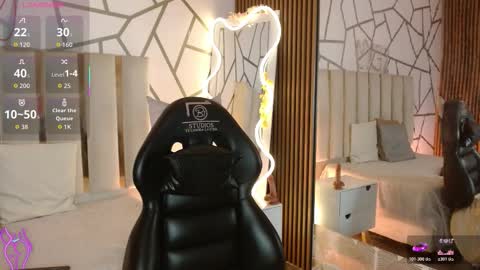 cyrus_tay online show from January 10, 11:56 am