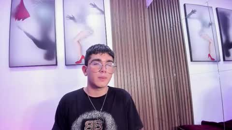 cyrus online show from November 11, 11:27 pm