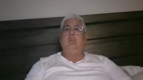 czar1974 online show from November 16, 8:25 pm