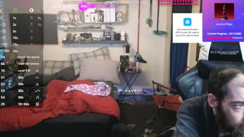 Snapshot of d0pey42o chatting on March 1, 10:06 am D0pey42O online show from March 1, 10:06 am