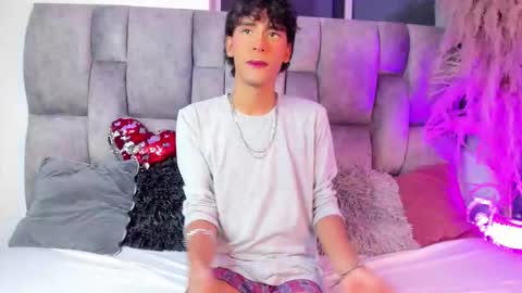 Darked online show from October 25, 7:05 am