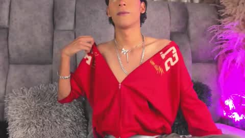 Darked online show from November 19, 5:40 am