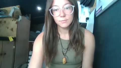 d3sert_moon online show from December 3, 5:55 pm