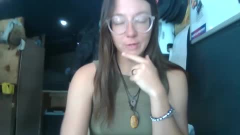 d3sert_moon online show from December 5, 5:53 pm