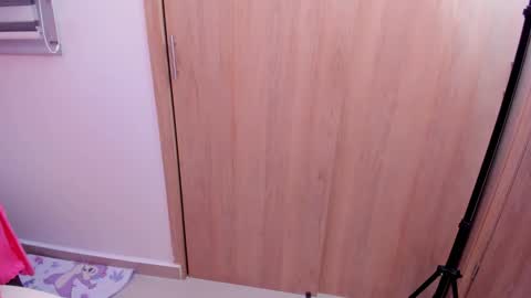 darling online show from January 6, 9:52 am