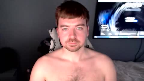 Snapshot of d_surman1994 chatting on November 16, 3:28 pm d_surman1994 online show from November 16, 3:28 pm