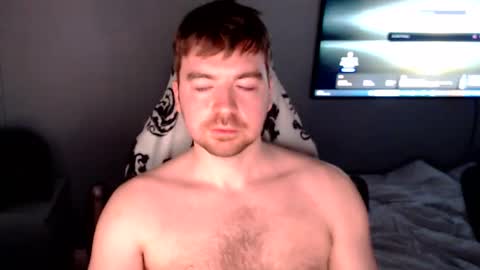 Snapshot of d_surman1994 chatting on February 10, 1:32 am d_surman1994 online show from February 10, 1:32 am