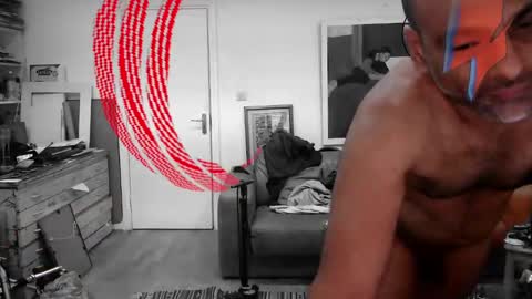 Snapshot of d_w_londonboy chatting on December 13, 12:06 pm d w londonboy online show from December 13, 12:06 pm