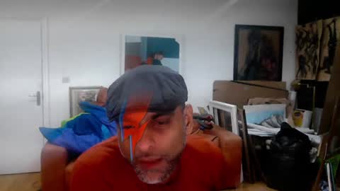 Snapshot of d_w_londonboy chatting on January 18, 10:28 pm d w londonboy online show from January 18, 10:28 pm