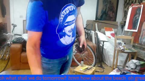 Snapshot of d_w_londonboy chatting on January 29, 8:29 am d w londonboy online show from January 29, 8:29 am