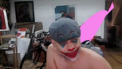 Snapshot of d_w_londonboy chatting on February 1, 10:23 pm d w londonboy online show from February 1, 10:23 pm