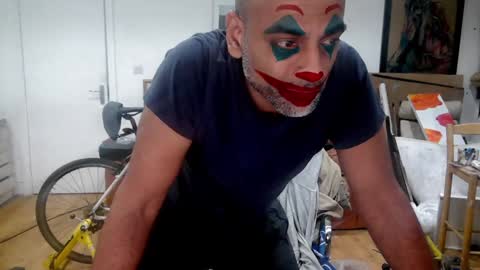 Snapshot of d_w_londonboy chatting on February 2, 11:42 pm d w londonboy online show from February 2, 11:42 pm