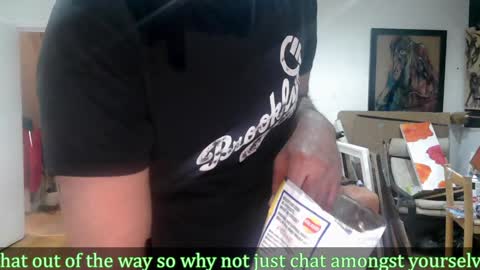 Snapshot of d_w_londonboy chatting on February 8, 2:15 am d w londonboy online show from February 8, 2:15 am