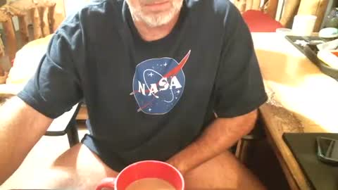 dabaatendae online show from November 24, 1:16 am