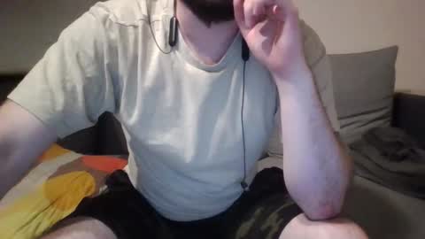 Snapshot of dabsipabsi chatting on October 3, 9:23 pm dabsipabsi online show from October 3, 9:23 pm