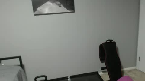 Dadbod In Training online show from May 24, 12:54 pm