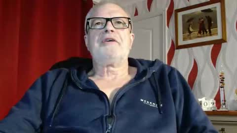 Brian ... online show from April 9, 8:03 pm