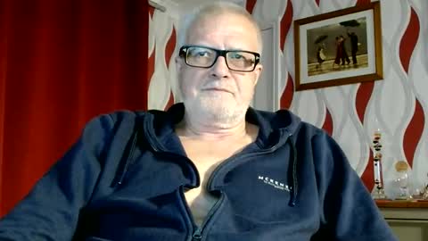Brian ... online show from June 10, 8:08 pm