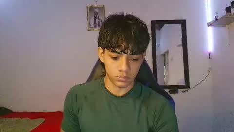 Snapshot of daddy_jesus29 chatting on December 16, 4:50 am daddy_jesus29 online show from December 16, 4:50 am