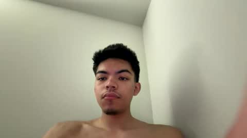daddy_long_legs25 online show from June 3, 3:17 pm
