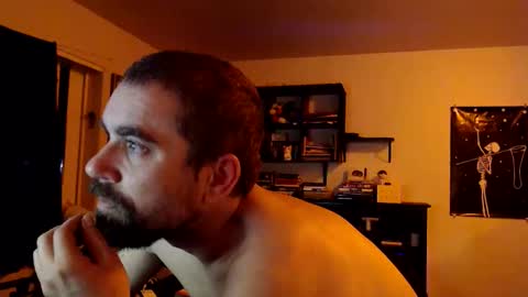 Snapshot of daddy_werewolf chatting on March 19, 7:12 am daddy_werewolf online show from March 19, 7:12 am