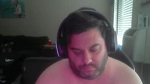 daddybody4u online show from December 16, 7:19 pm