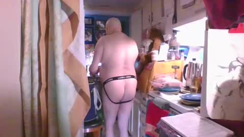 Daddy online show from March 10, 9:36 am