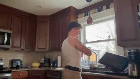 daddygmoney6969 online show from December 4, 5:00 pm