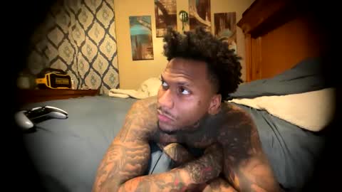 Snapshot of daddyjanimal chatting on April 18, 2:04 am sexy tatted king bbc online show from April 18, 2:04 am